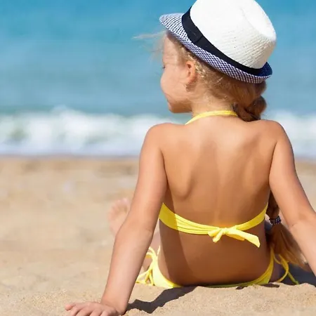 - Alicate Beachfront Apartment-9 Апартаменты