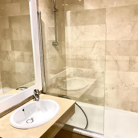 - Alicate Beachfront Apartment-9 Marbella