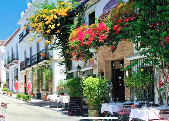 - Alicate Beachfront Apartment-9 *