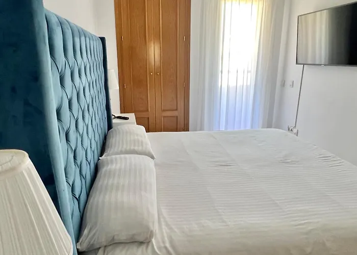 - Alicate Beachfront Apartment-9 Апартаменти *