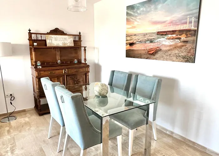 - Alicate Beachfront Apartment-9 Апартаменти *