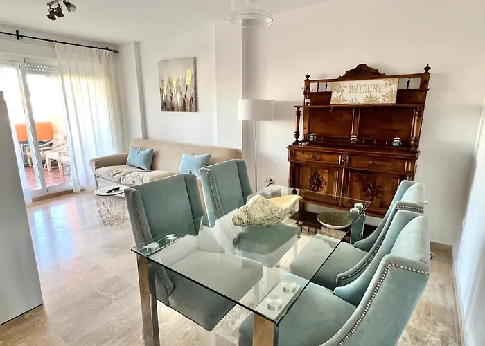 - Alicate Beachfront Apartment-9 Апартаменти *