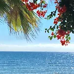 Apartmán - Alicate Beachfront Apartment-9 *