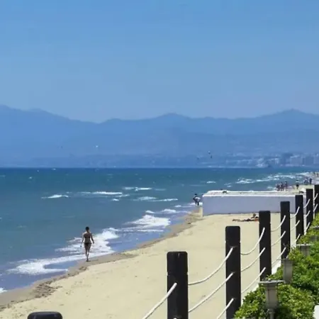 - Alicate Beachfront Apartment-9 Apartament