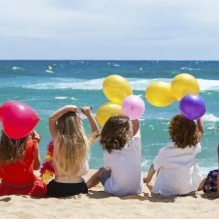 Apartament - Alicate Beachfront Apartment-9 *